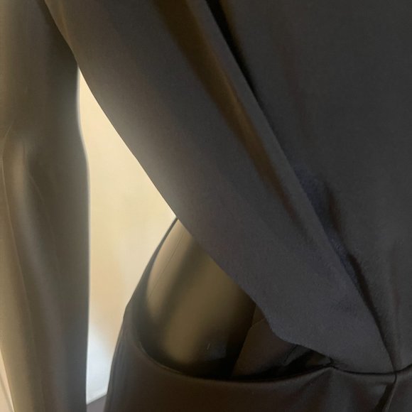 Collette's Closet | Sleek, Sexy, Classy Black Cocktail Dress (Never Worn) - Picture 9 of 11